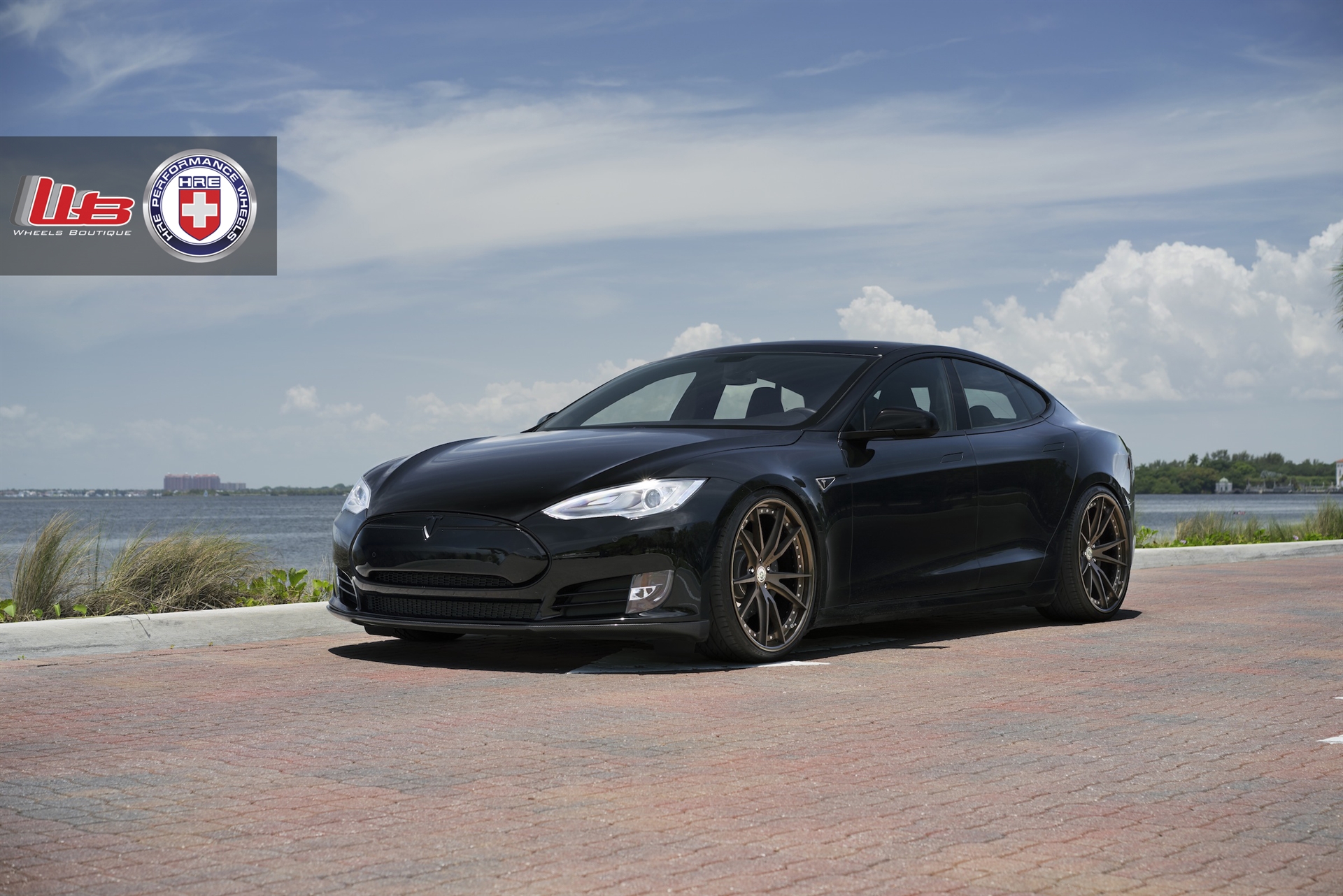 HRE S104 | Tesla Model S P85+