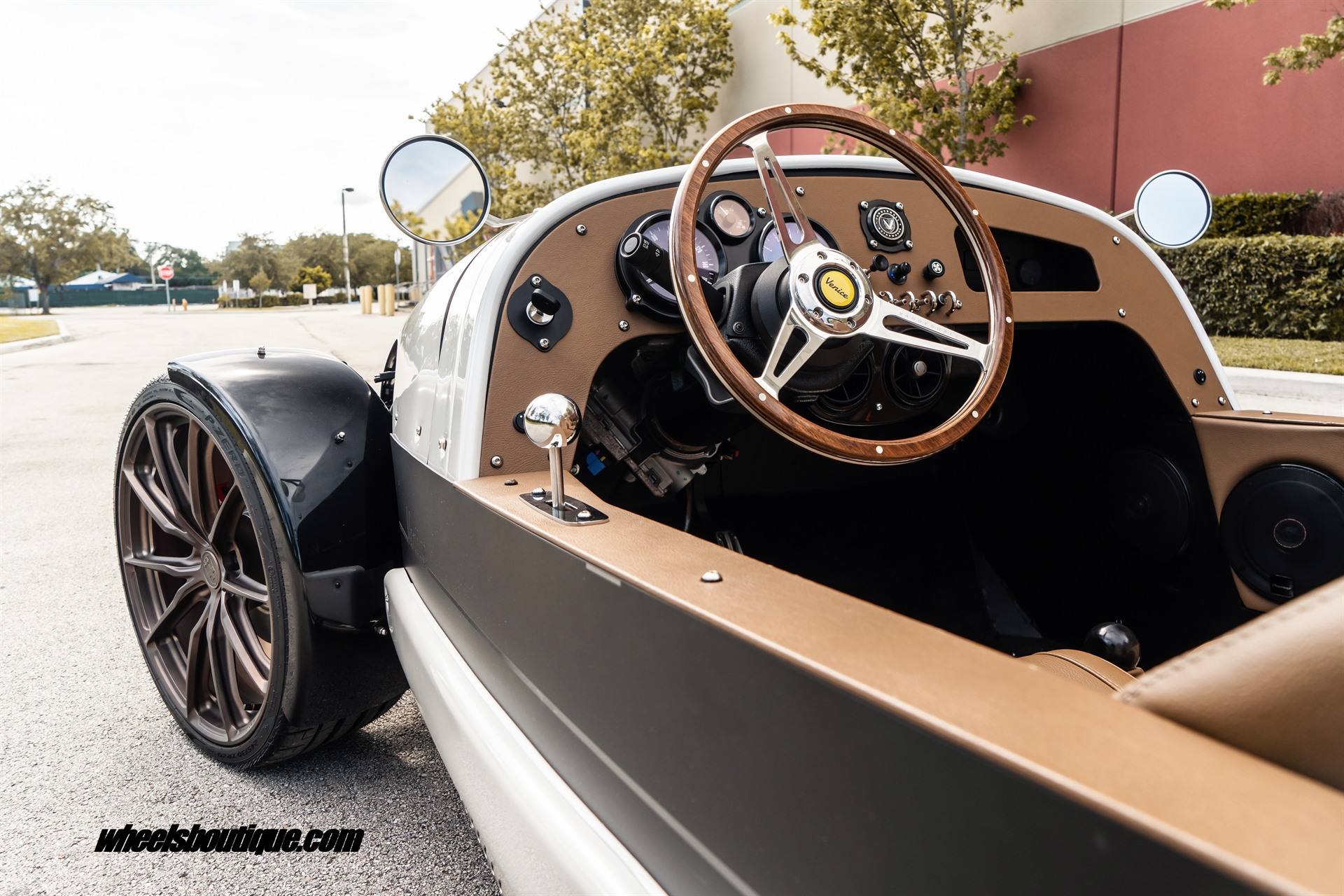 HRE P104SC | Vanderhall Venice