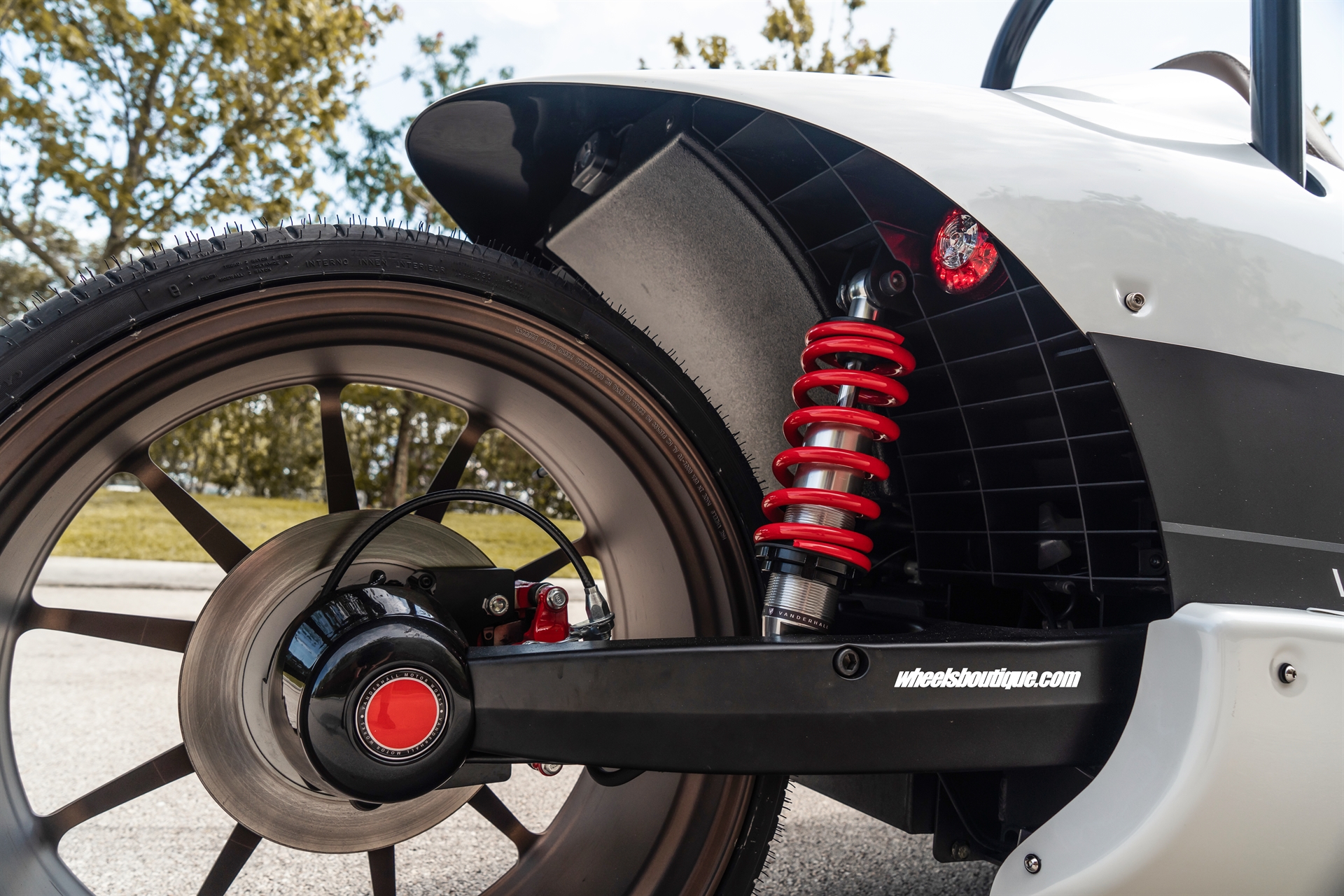 HRE P104SC | Vanderhall Venice