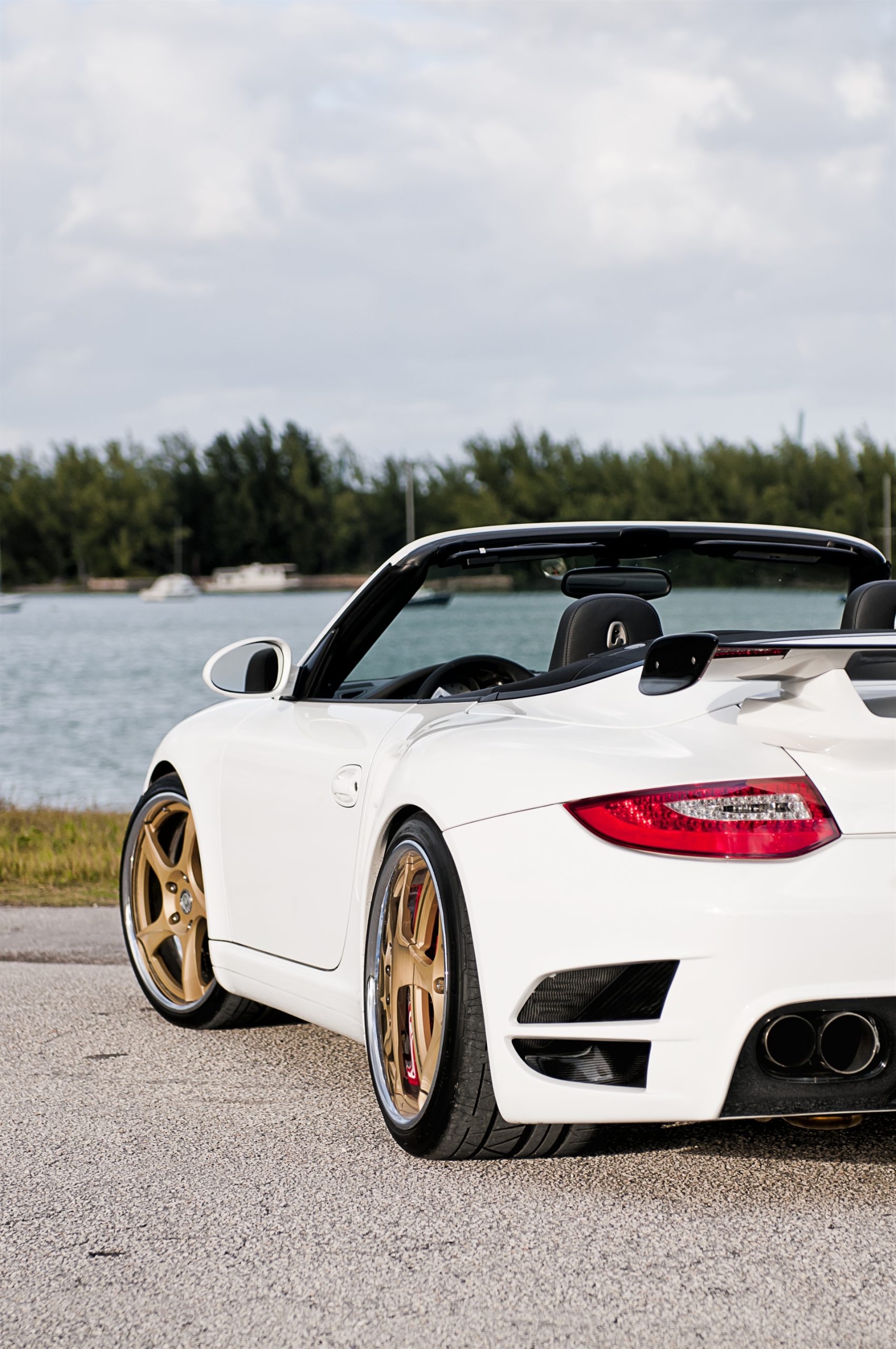 WB 997 Turbo Cab HRE 792RS | VRT | BREMBO