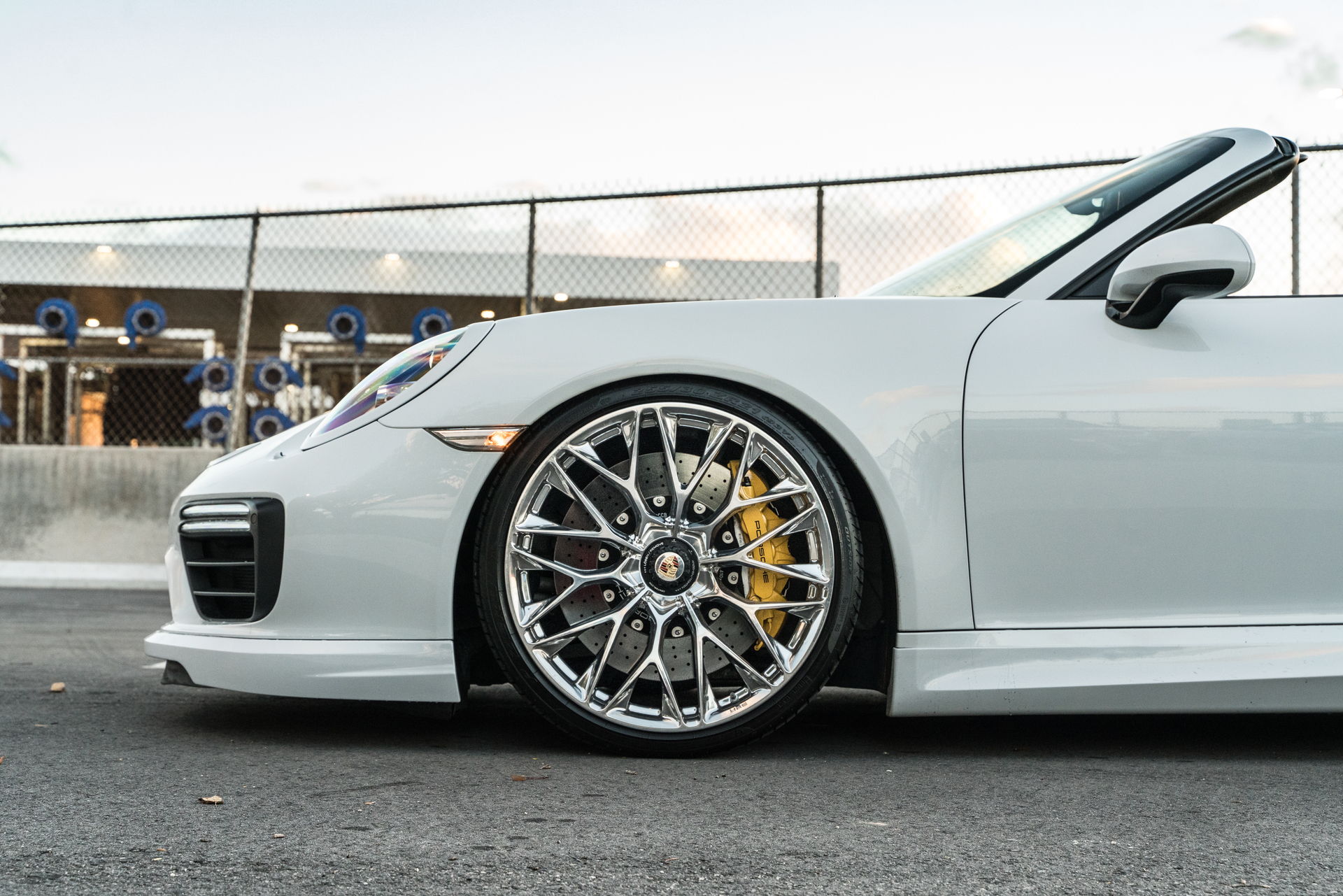Porsche 991 Turbo S | Carerra White | on HRE P200 | Polished Clear