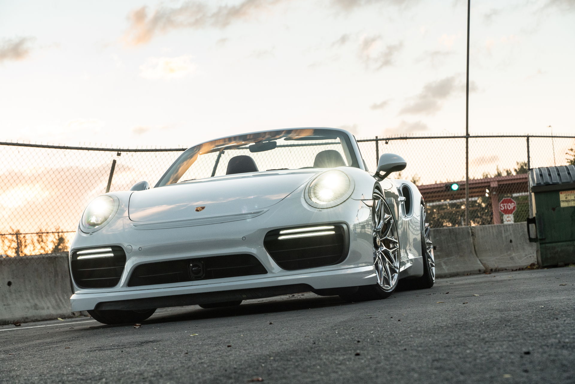 Porsche 991 Turbo S | Carerra White | on HRE P200 | Polished Clear