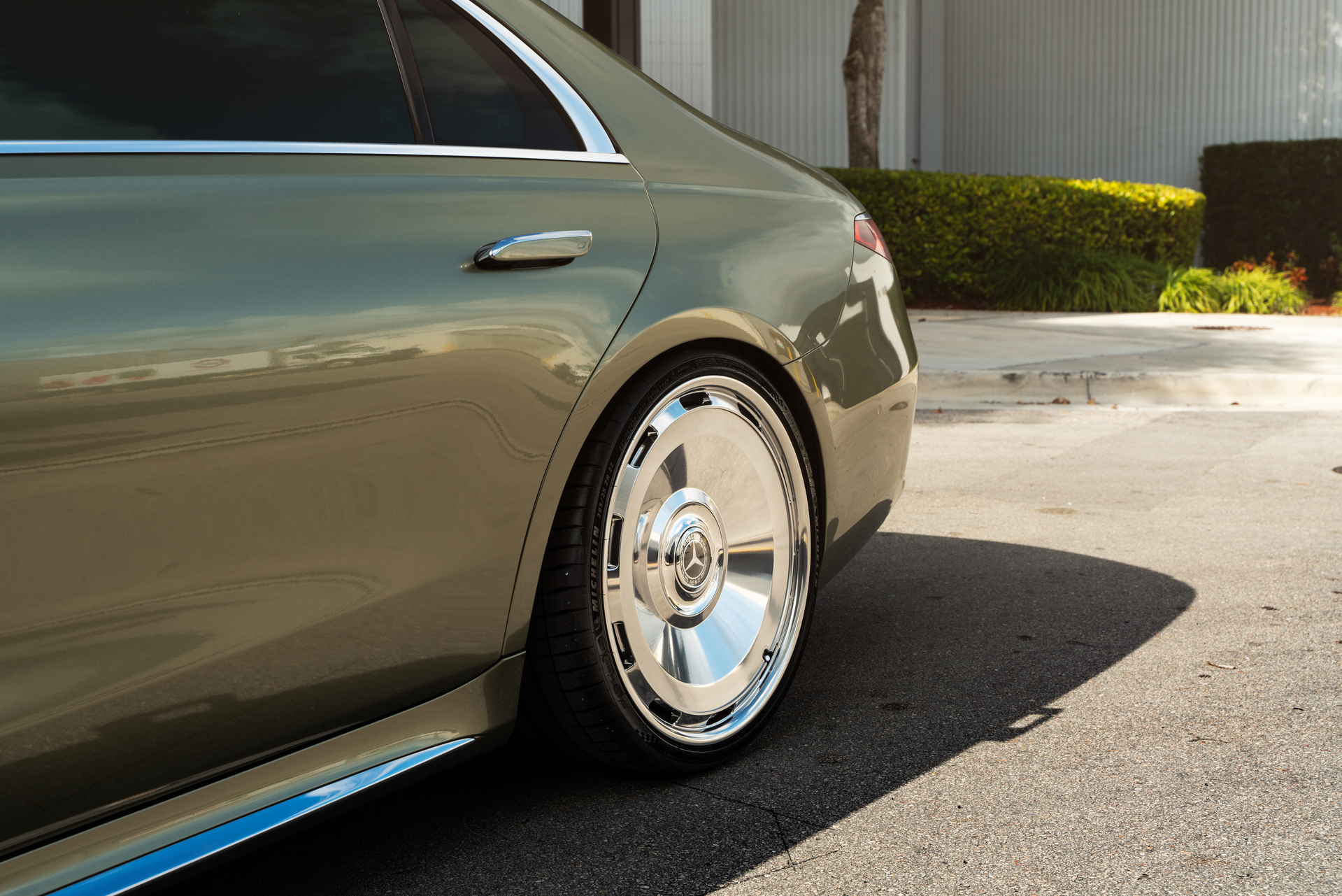 Merecedes Benz W223 S580 | on Avant Garde  AGL93 | Polished Clear