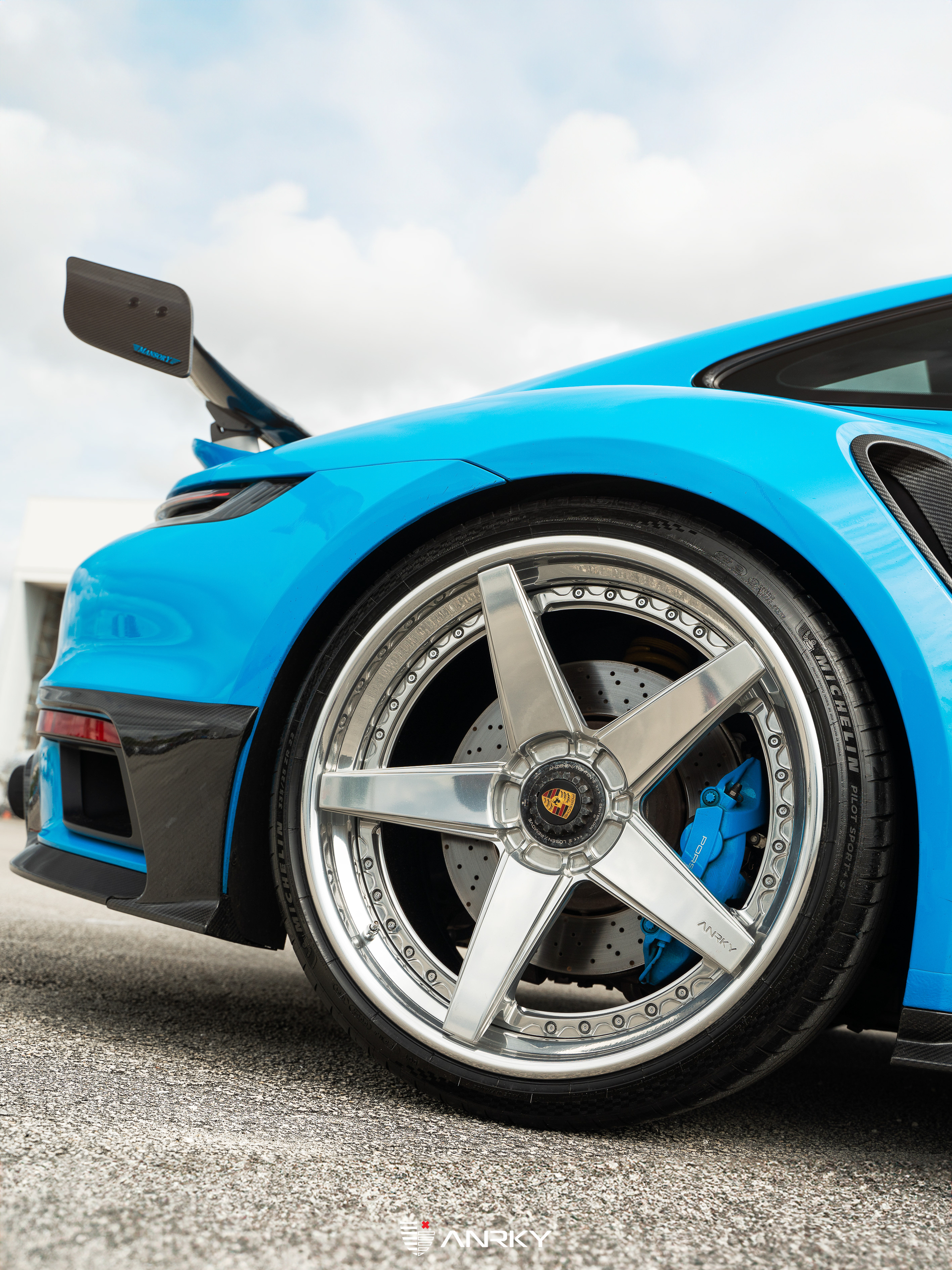 Mansory Porsche 992 | Rivera Blue | on ANRKY RS5.3 | Polished Clear