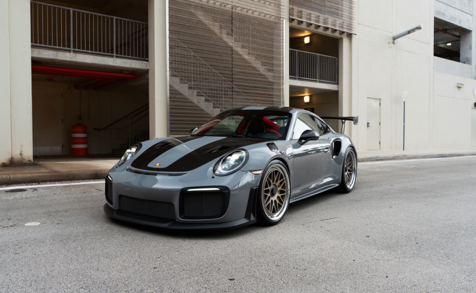 Porsche 991.2 GT2 RS | Nardo Gray | on HRE Classic 300 FMR | Satin White Gold
