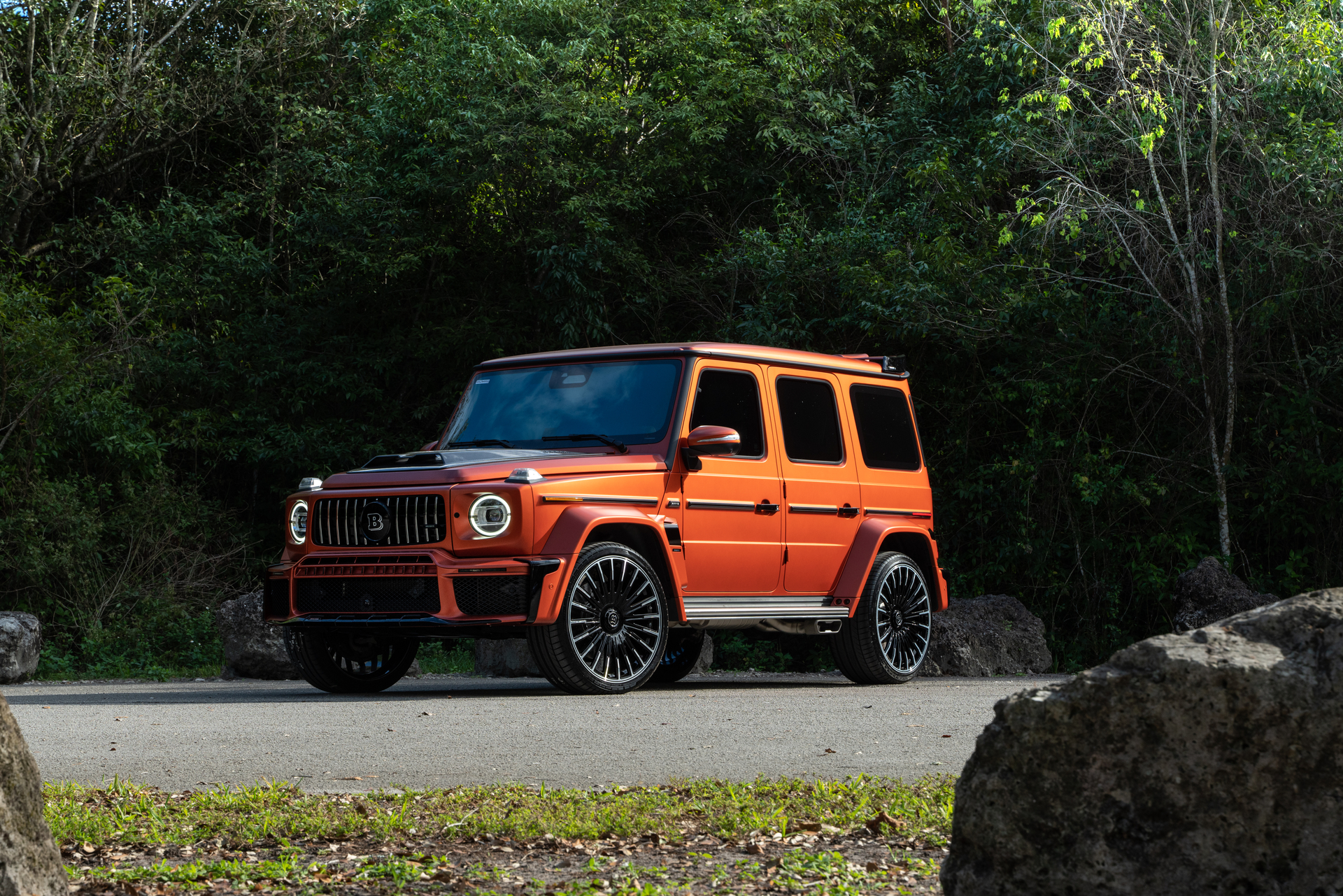 Brabus G63 | | on Brabus Monoblock Z Platnium Edition | Two Tone: Gloss Black Face + Brushed Windows 