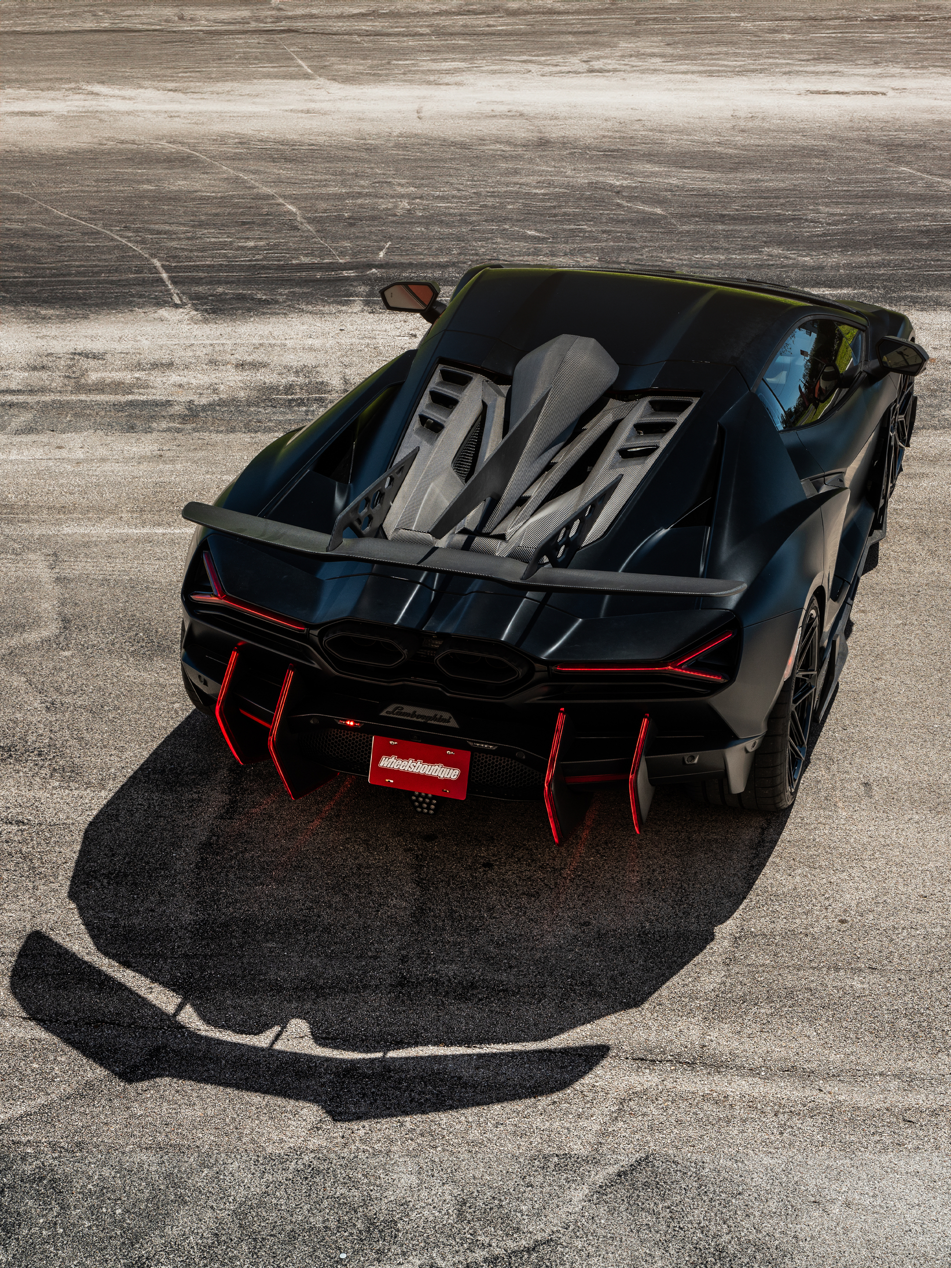 Duke Dynamics Revuelto | Nero | on Vossen S21-08 Wheels | Gloss Black