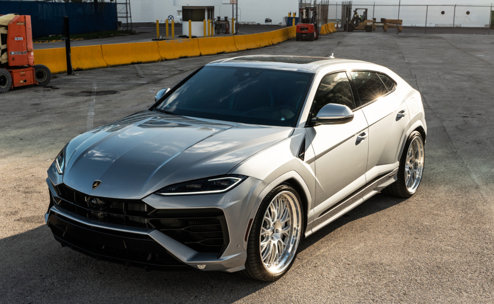 Lamborghini Urus SE | Grigio Nimbus | on 1886 S014 | Brushed Clear 