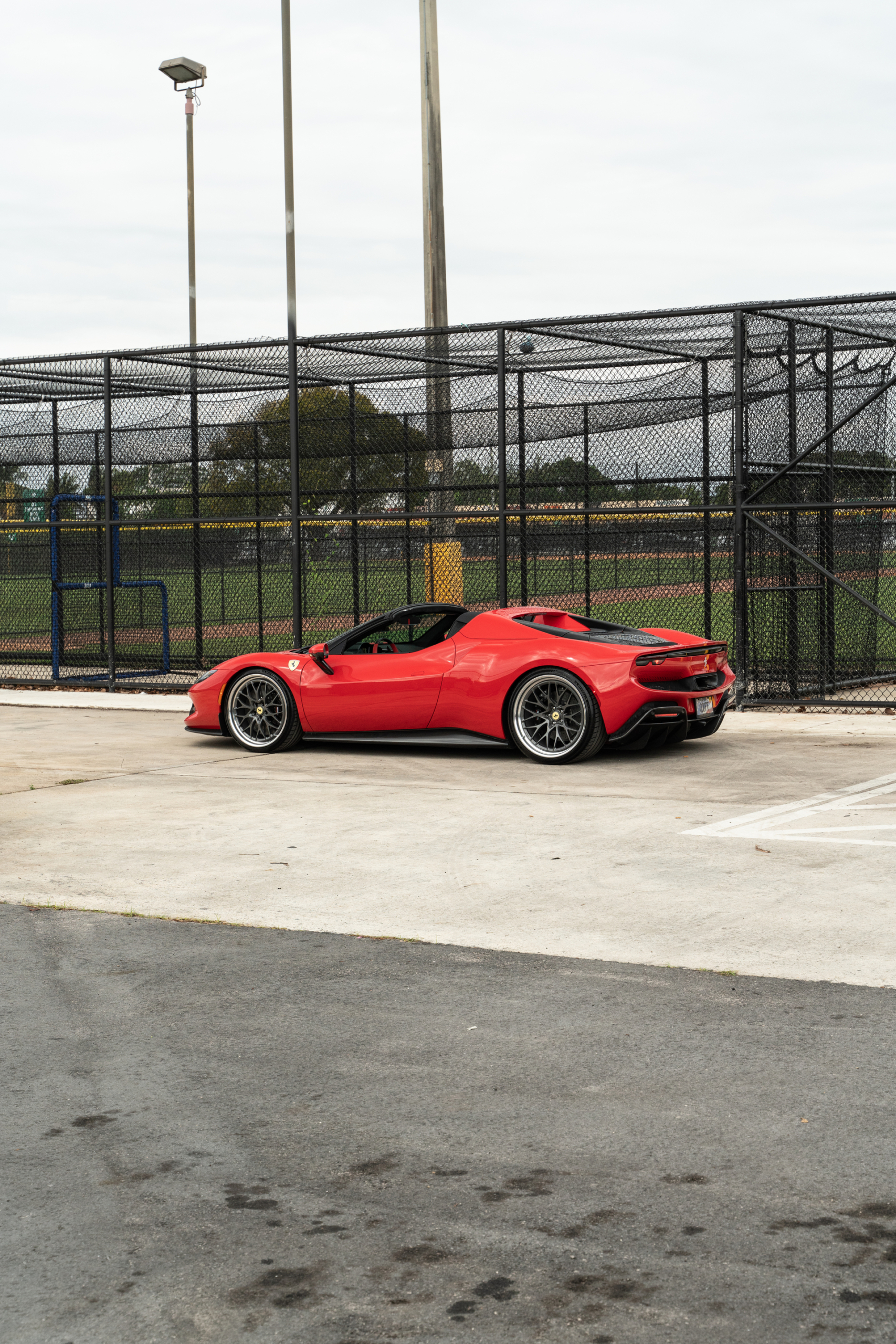 Ferrari 296 GTS | Rosso Corsa | on HRE 520 FMR Classic | Gloss Charcoal