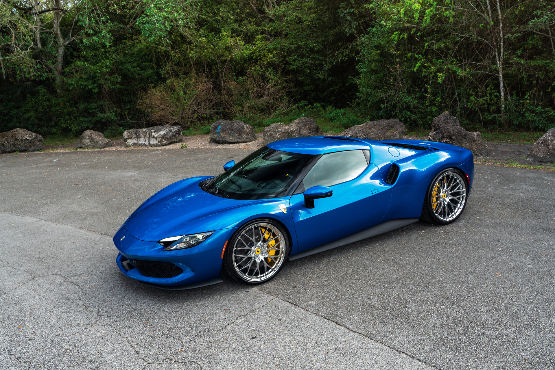 Ferrari 296 GTB | Blue Corsa | on HRE 520M | Polished Clear