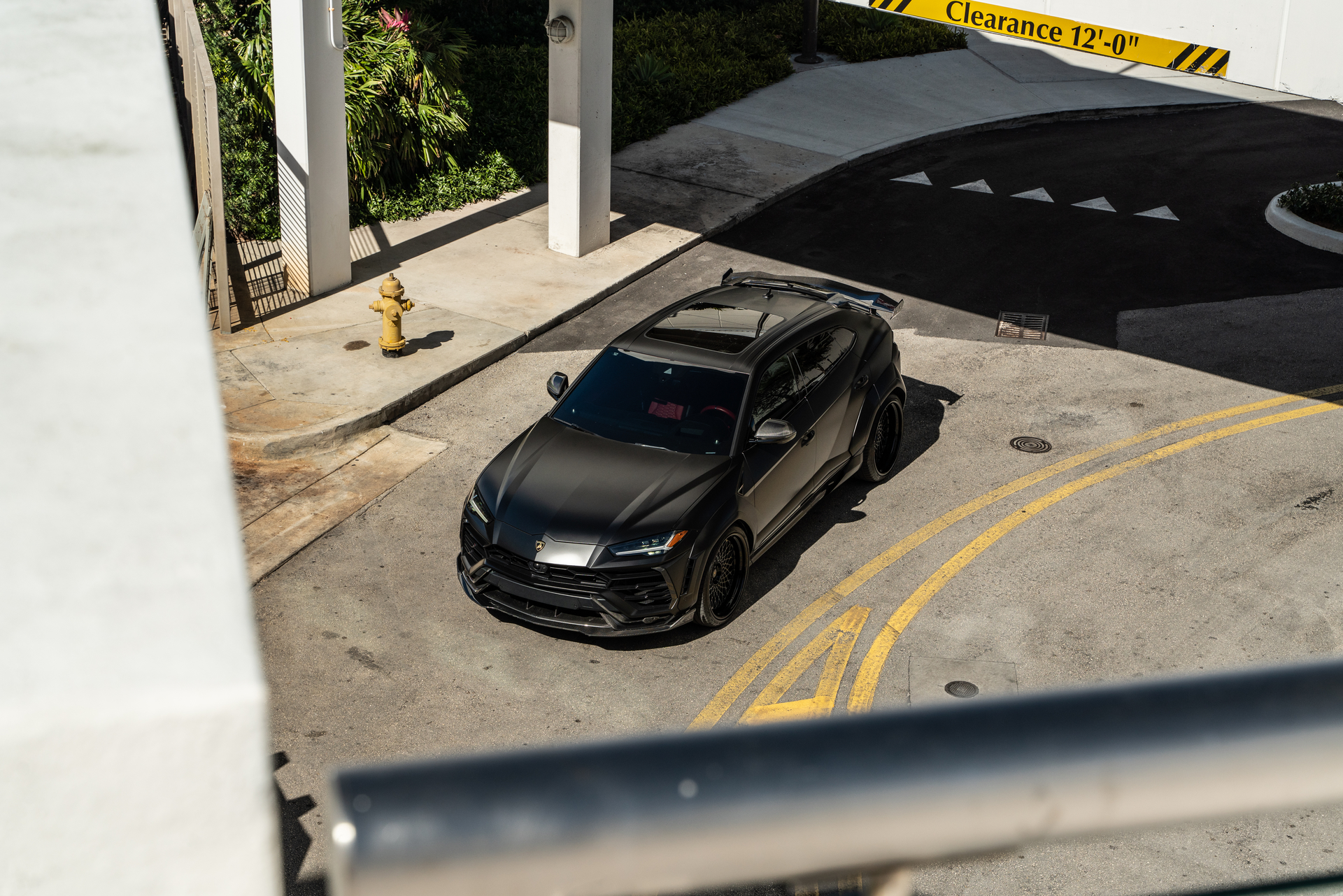1016 Industries: Urus | Nero Noctis | on 1886 S009 | Satin Black