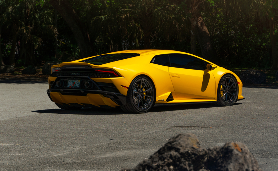 Lamborghini Huracan Evo | | on ANRKY AN28 | Gloss Black
