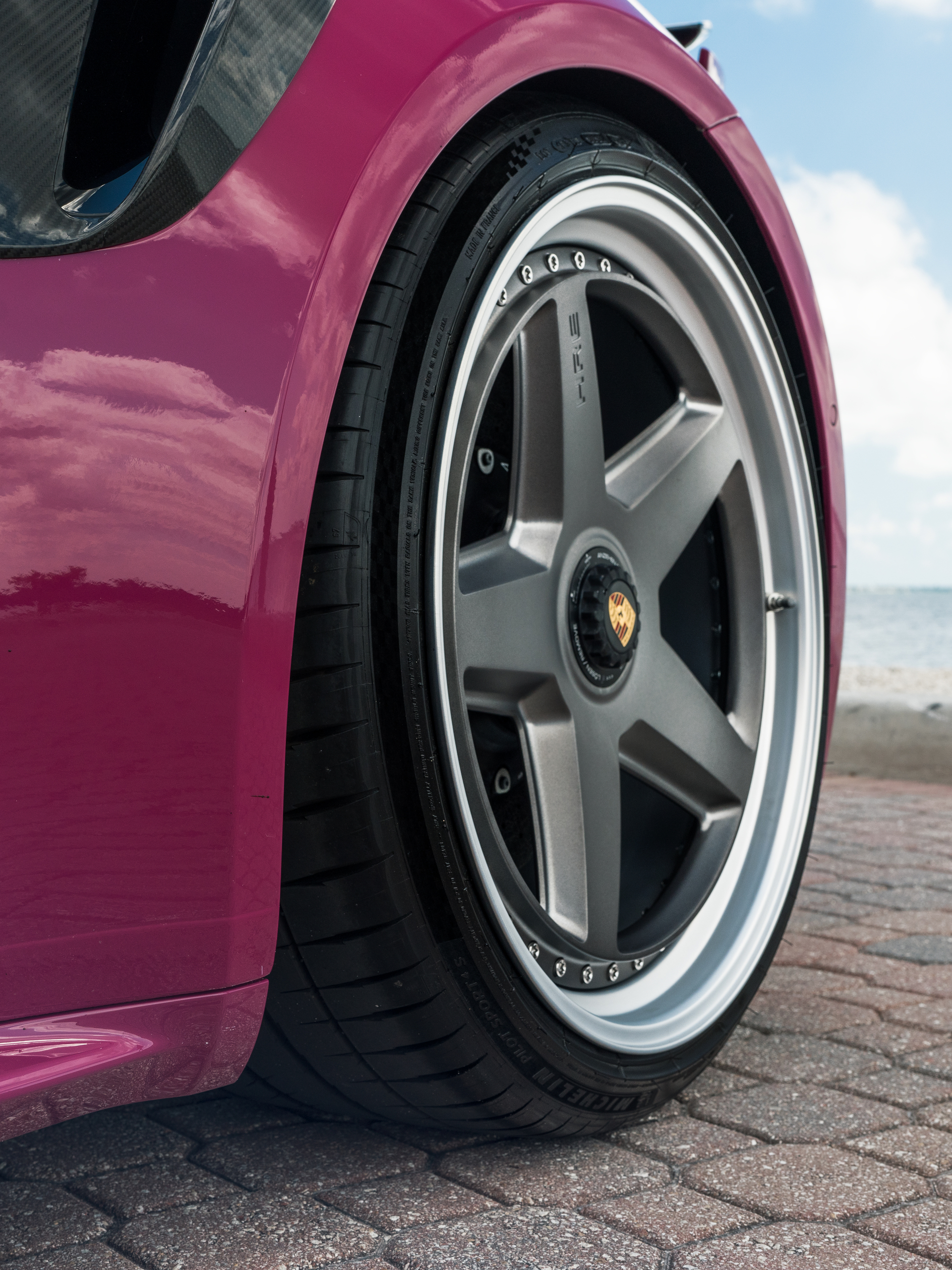 Porsche 992.1 Turbo S | Ruby Star | on HRE 517 FMR | Frozen Polished Dark Clear